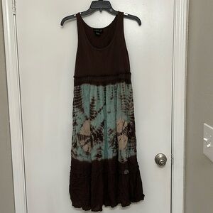 Women’s Sleeveless Long Dress